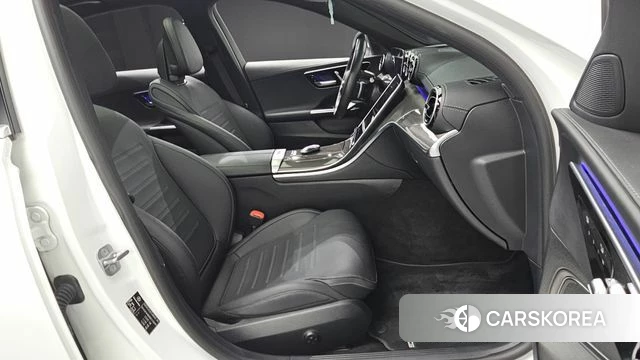 Mercedes-Benz C-Class W206 2023 Белый из Кореи, фото 3