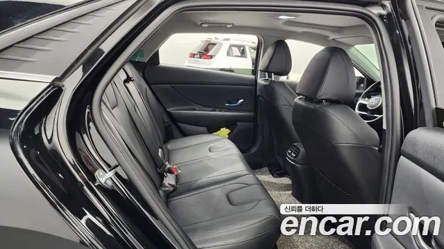 Hyundai Avante (CN7) 2023 Черный из Кореи, фото 3