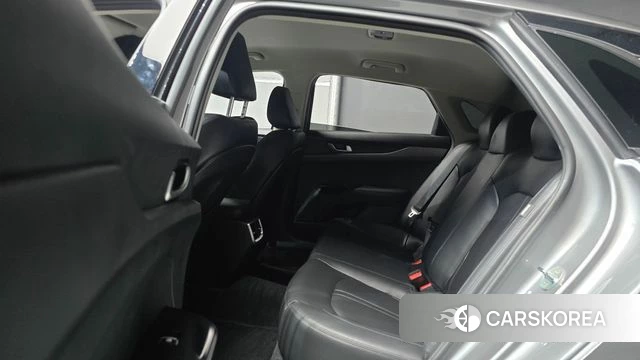 Kia K5 3rd generation 2022 Серебристо-серый из Кореи, фото 3