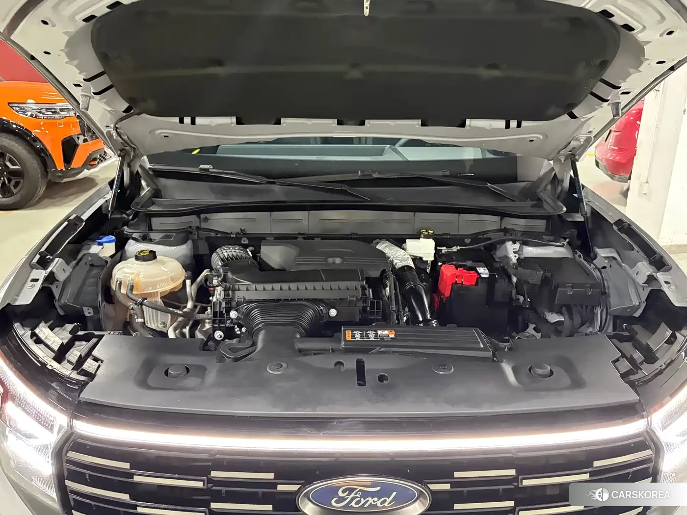 Ford Edge 2023 Silver/gray из Китая, фото 3