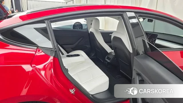 Tesla Model 3 2022 Красный из Кореи, фото 3