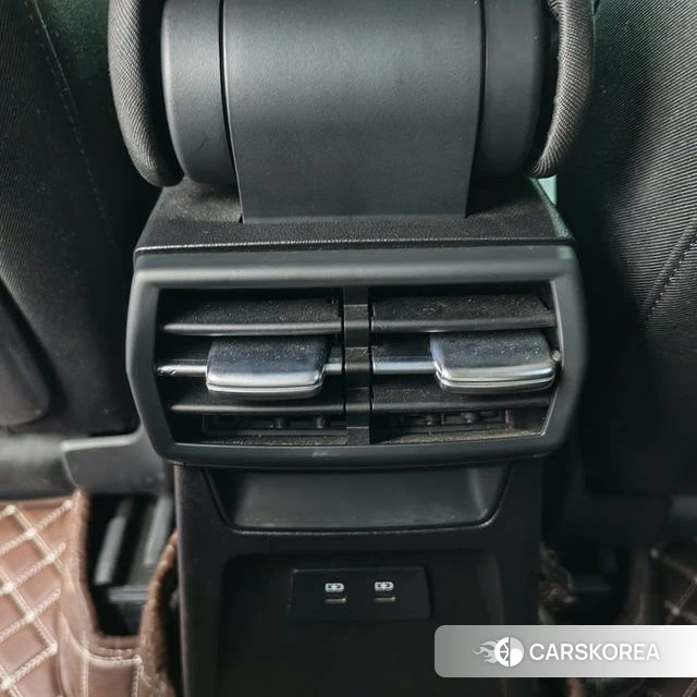 Audi A3 2023 Белый из Китая, фото 3