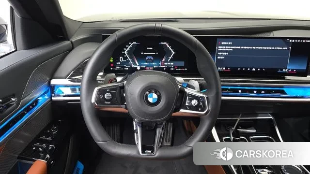 BMW 7 Series (G70) 2025 Черный из Кореи, фото 3