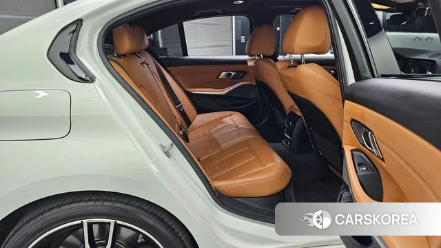 BMW 3 Series (G20) 2019 Белый из Кореи, фото 3