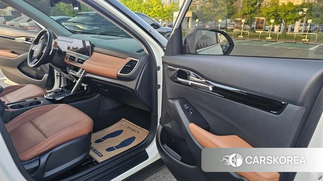 Kia The New Seltos 2023 Белый двухцветный из Кореи, фото 3