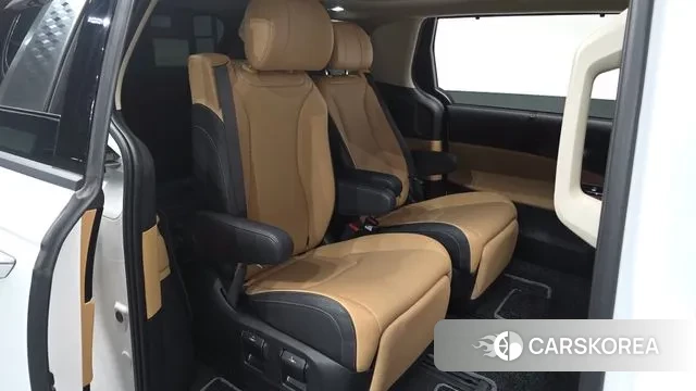 Kia Carnival 4th generation 2023 Белый из Кореи, фото 3