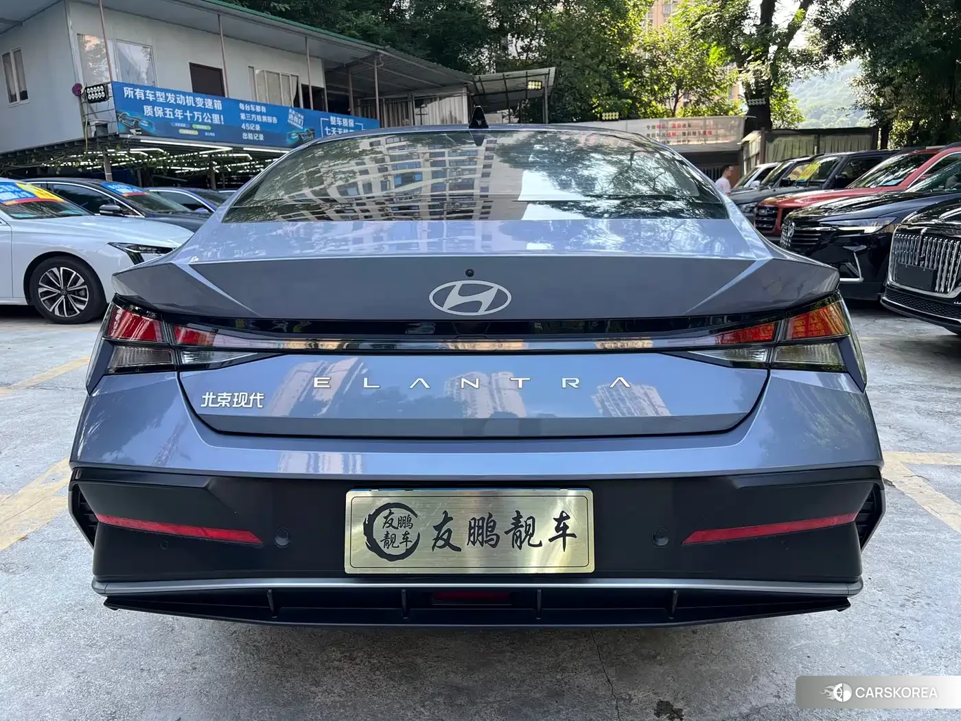 Hyundai Elantra 2024 Silver/gray из Китая, фото 3