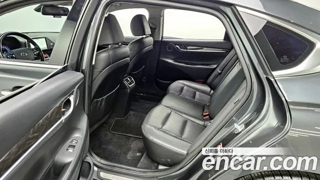 Hyundai Grandeur IG id 2416838 из Кореи 3