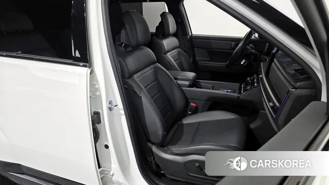 Hyundai Santa Fe (MX5) 2023 Белый из Кореи, фото 3