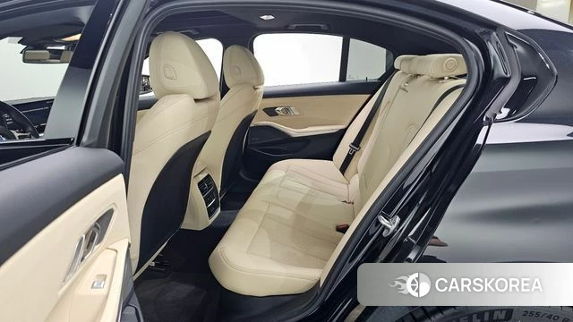 BMW 3 Series (G20) 2023 Черный из Кореи, фото 3