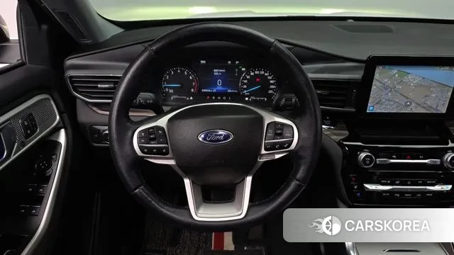 Ford Explorer 6th Generation 2022 Белый из Кореи, фото 3