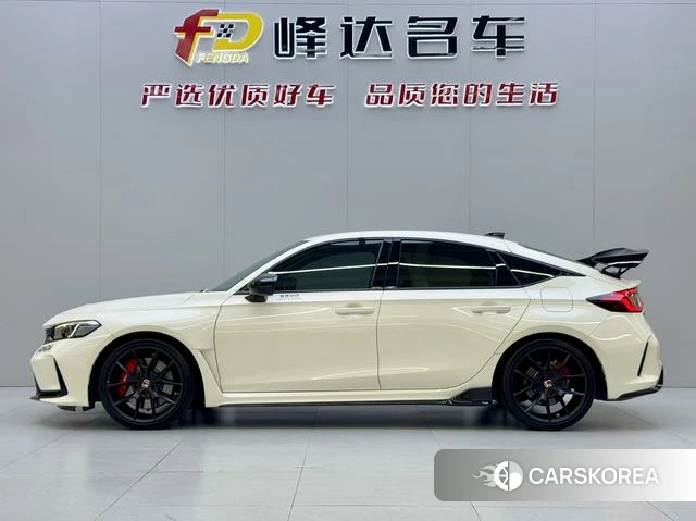 Honda Civic (imported) 2024 Белый из Китая, фото 3