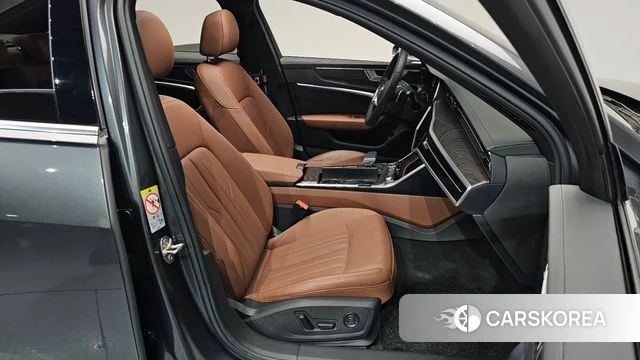 Audi A6 (C8) 2022 Серый из Кореи, фото 3