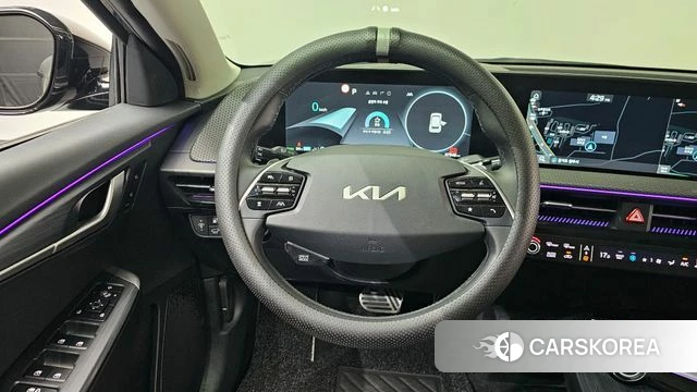 Kia EV6 2023 Серый из Кореи, фото 3