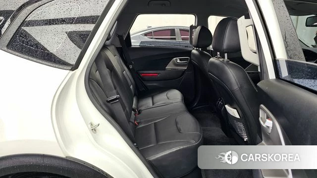 Kia Niro Plus 2022 Белый из Кореи, фото 3