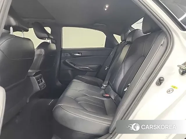 Toyota Avalon 5th Generation 2018 Белый из Кореи, фото 3