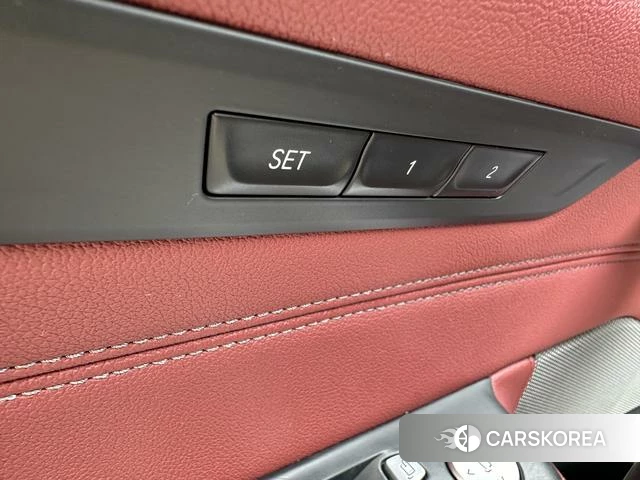 BMW 5 series 2022 Черный из Китая, фото 3