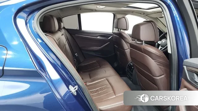 BMW 5 Series (G30) 2020 Синий из Кореи, фото 3