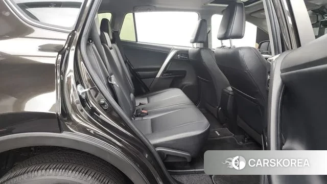 Toyota RAV4 2018 Коричневый из Кореи, фото 3