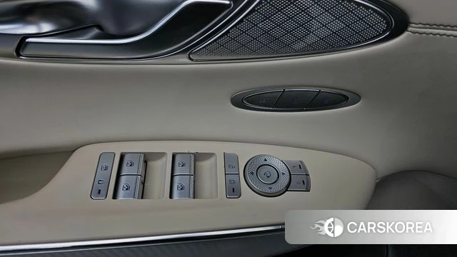 Genesis GV70 2021 Белый из Кореи, фото 3