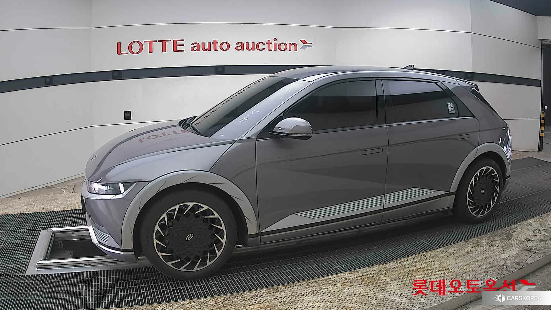 Hyundai IONIQ 5 2022 Mystic Olive Green Pearl из Кореи, фото 3