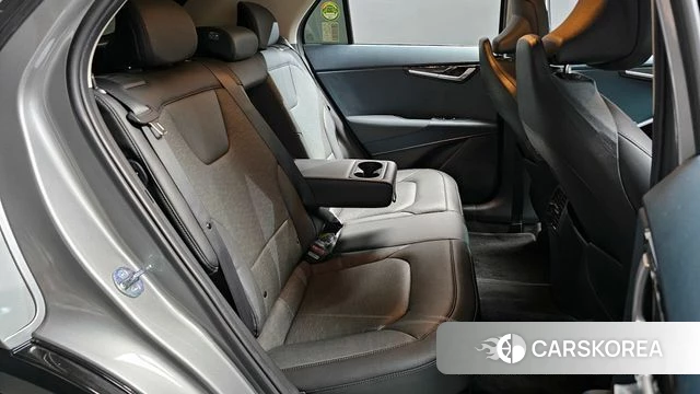 Kia Di Ol Nu Niro 2022 Серебристо-серый из Кореи, фото 3