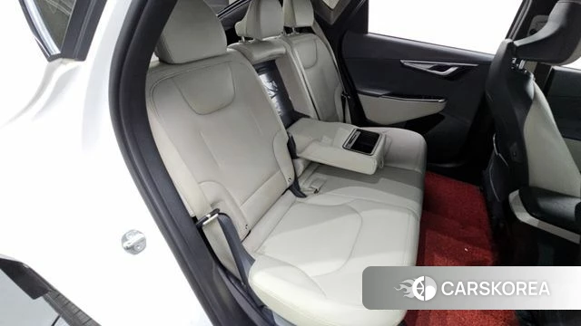 Kia EV6 2023 Белый из Кореи, фото 3