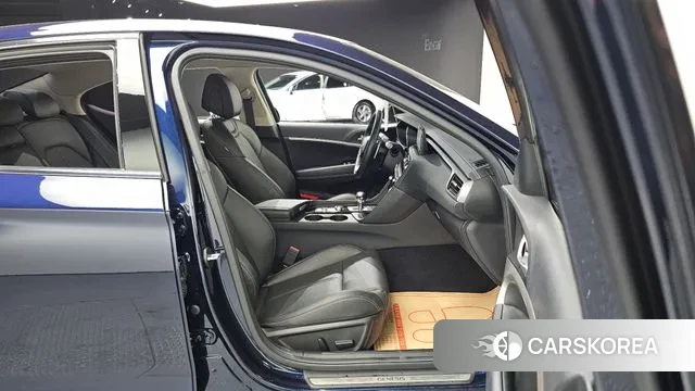 Genesis The New G70 2023 Синий из Кореи, фото 3