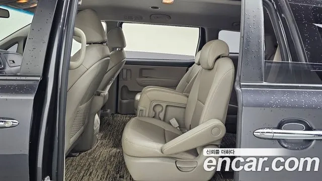 Kia The New Carnival 2019 Черный из Кореи, фото 3