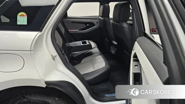 Land Rover Range Rover Evoque 2nd Generation 2025 Белый из Кореи, фото 3