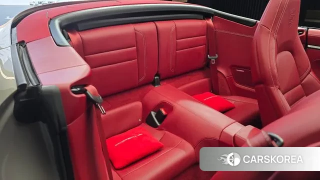 Porsche 911(992) 2023 Серебряный из Кореи, фото 3