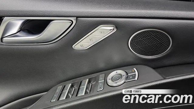 Genesis G80 (RG3) 2023 Черный из Кореи, фото 3