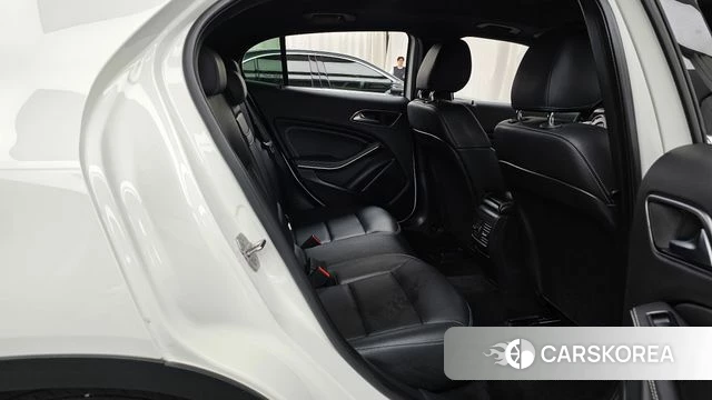 Mercedes-Benz GLA-Class X156 2018 Белый из Кореи, фото 3