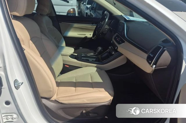 Hyundai Grandeur IG 2018 Белый из Кореи, фото 3