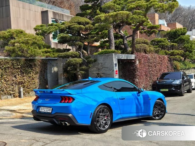 Ford Mustang 7th Generation 2025 Синий из Кореи, фото 3