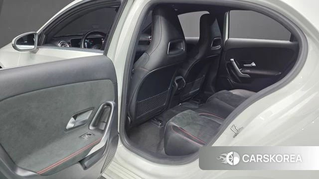 Mercedes-Benz A-Class W177 2020 Белый из Кореи, фото 3