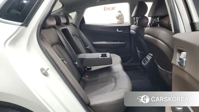 Kia The New K5 2nd generation 2018 Белый из Кореи, фото 3