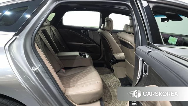 Kia K8 2021 Серебристо-серый из Кореи, фото 3