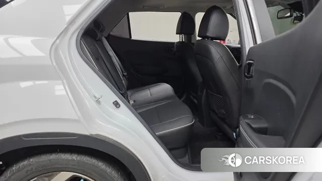 Hyundai Venue 2021 Белый из Кореи, фото 3