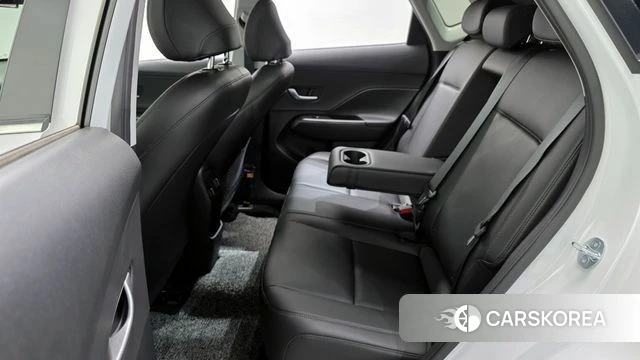 Hyundai Kona Hybrid (SX2) 2023 Белый из Кореи, фото 3
