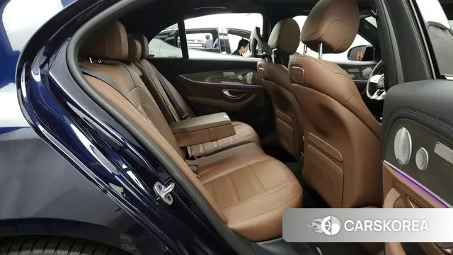 Mercedes-Benz E-Class W213 2019 Синий из Кореи, фото 3