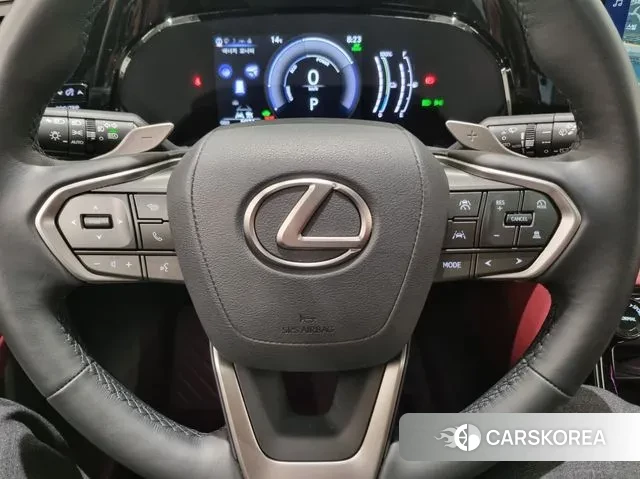 Lexus NX450h + 2nd generation 2025 Белый из Кореи, фото 3