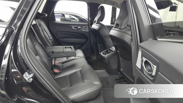 Volvo XC60 second Generation 2021 Черный из Кореи, фото 3
