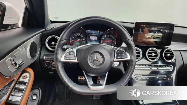 Mercedes-Benz C-Class W205 2018 Белый из Кореи, фото 3