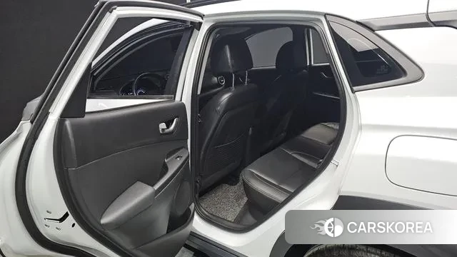 Hyundai Kona 2018 Белый из Кореи, фото 3