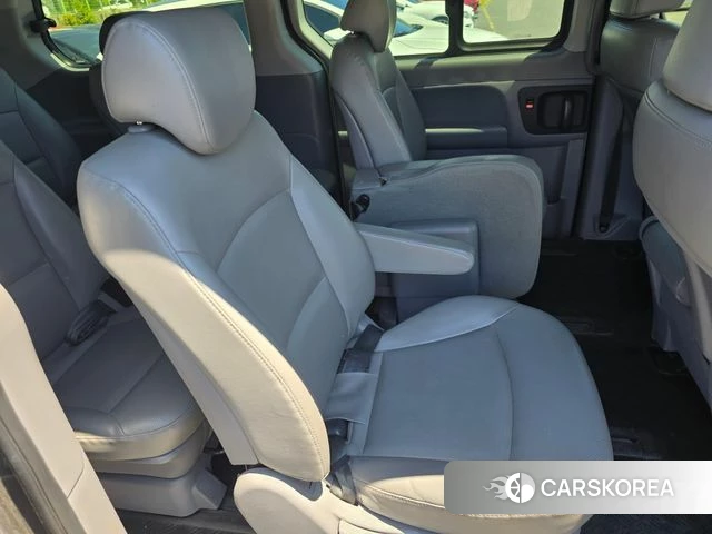 Hyundai The New Grand Starex 2019 Серебряный из Кореи, фото 3