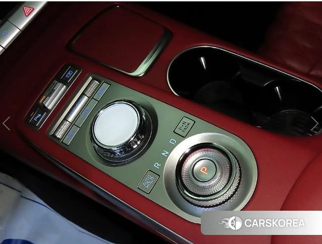 Genesis GV70 2021 Черный из Кореи, фото 3