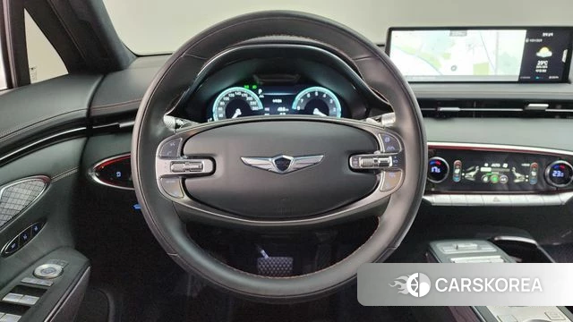 Genesis GV70 2022 Белый из Кореи, фото 3