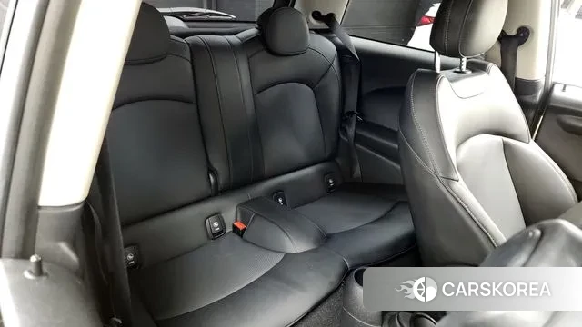 Mini Cooper 2020 Жемчужный цвет из Кореи, фото 3