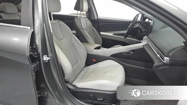 Hyundai Avante (CN7) 2022 Серый из Кореи, фото 3